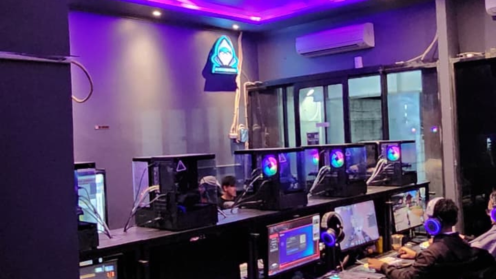 Cyberium Elite Gaming Gallery