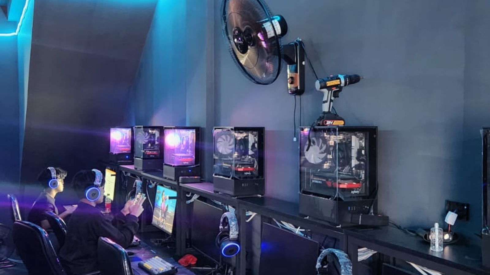 Cyberium Elite Gaming Gallery